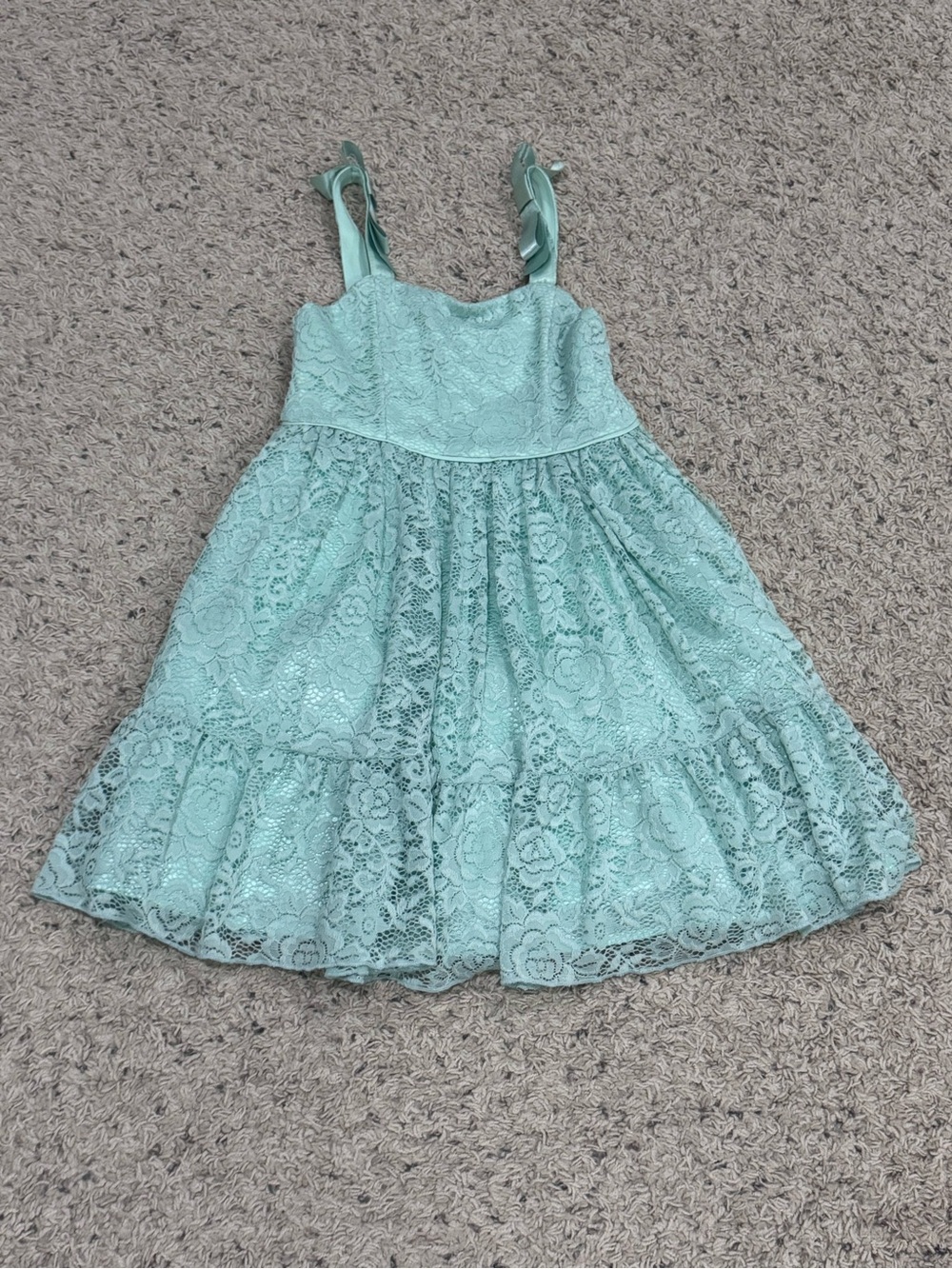 Zunie Mint Green Lace Dress with Spaghetti Ties